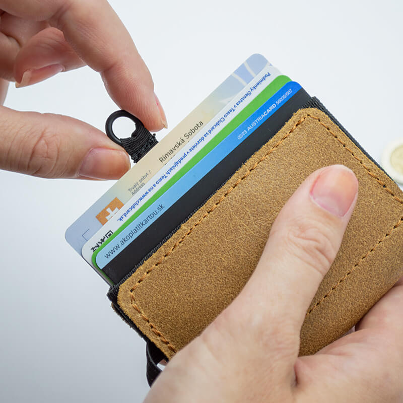 REDANT mini peněženka z voskované kůže NATIVE hnědá