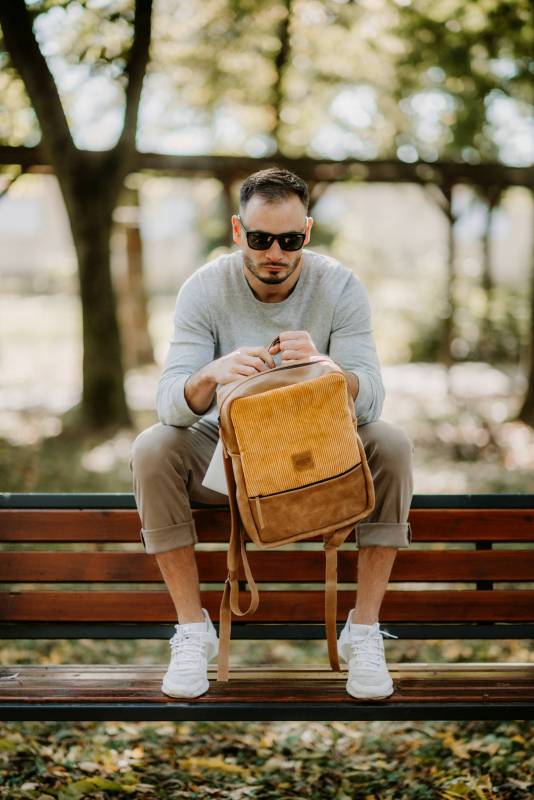 REDANT leather backpack Frame mustard MacBook 15" & 16"
