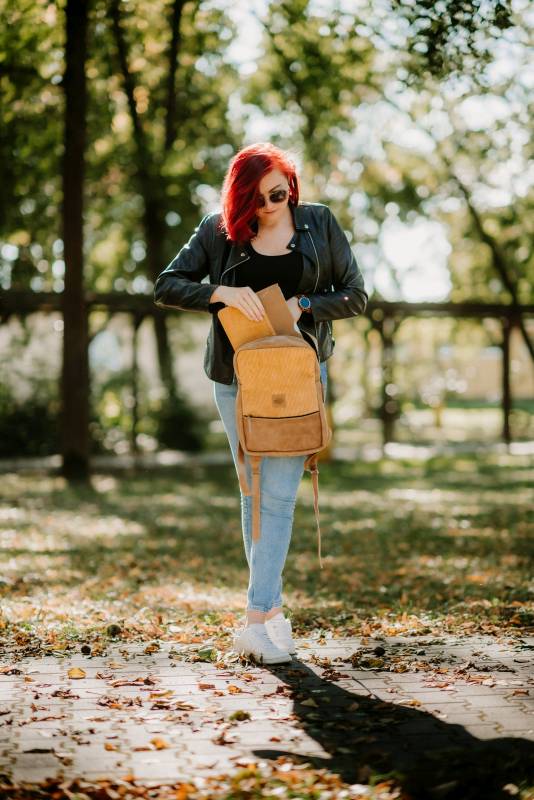 REDANT leather backpack Frame mustard MacBook 15" & 16"